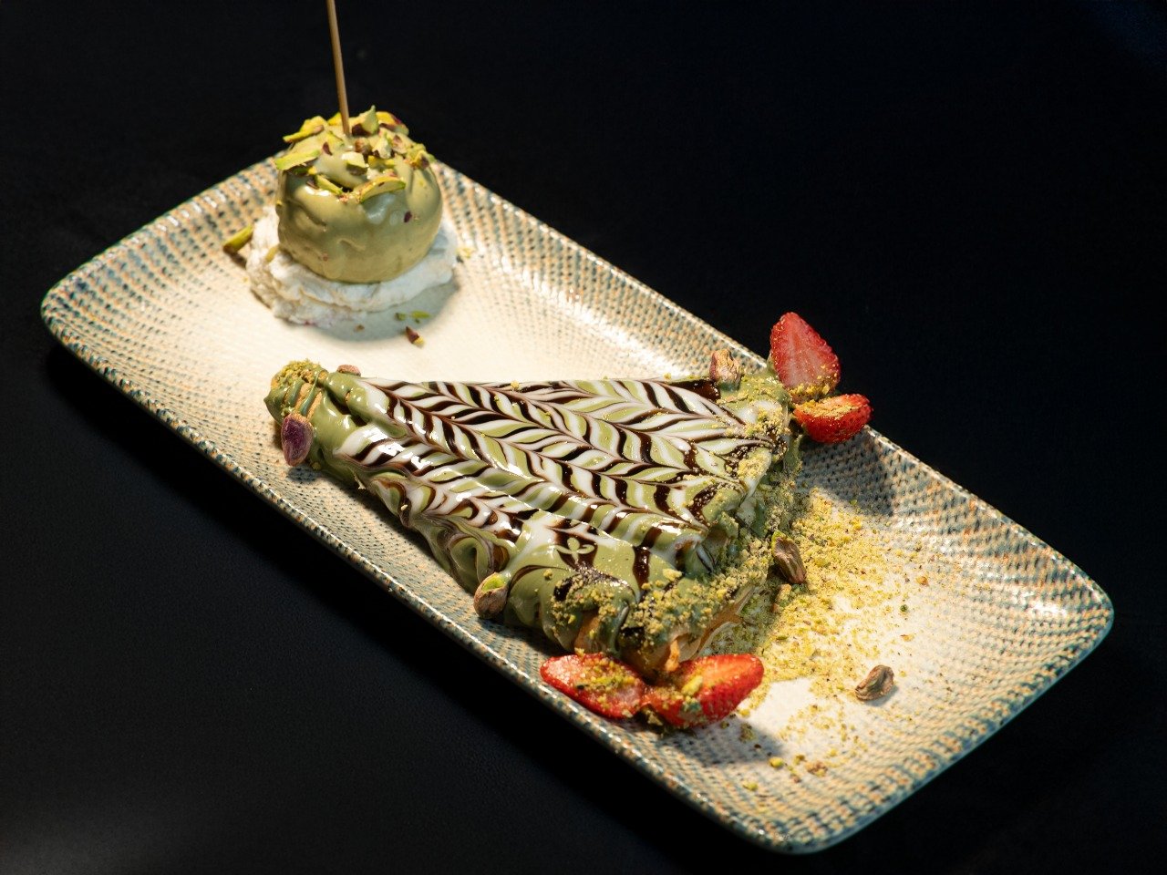 كريب بالمكسرات